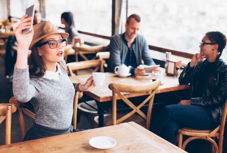 Ofereça autoatendimento para chamar o garçom
